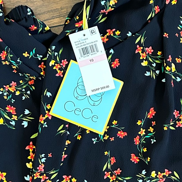 NWT Cece floral joggers with functional drawstring and pockets - size 10 - Picture 2 of 7